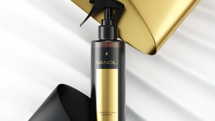 spray som forenkler hårstyling nanoil